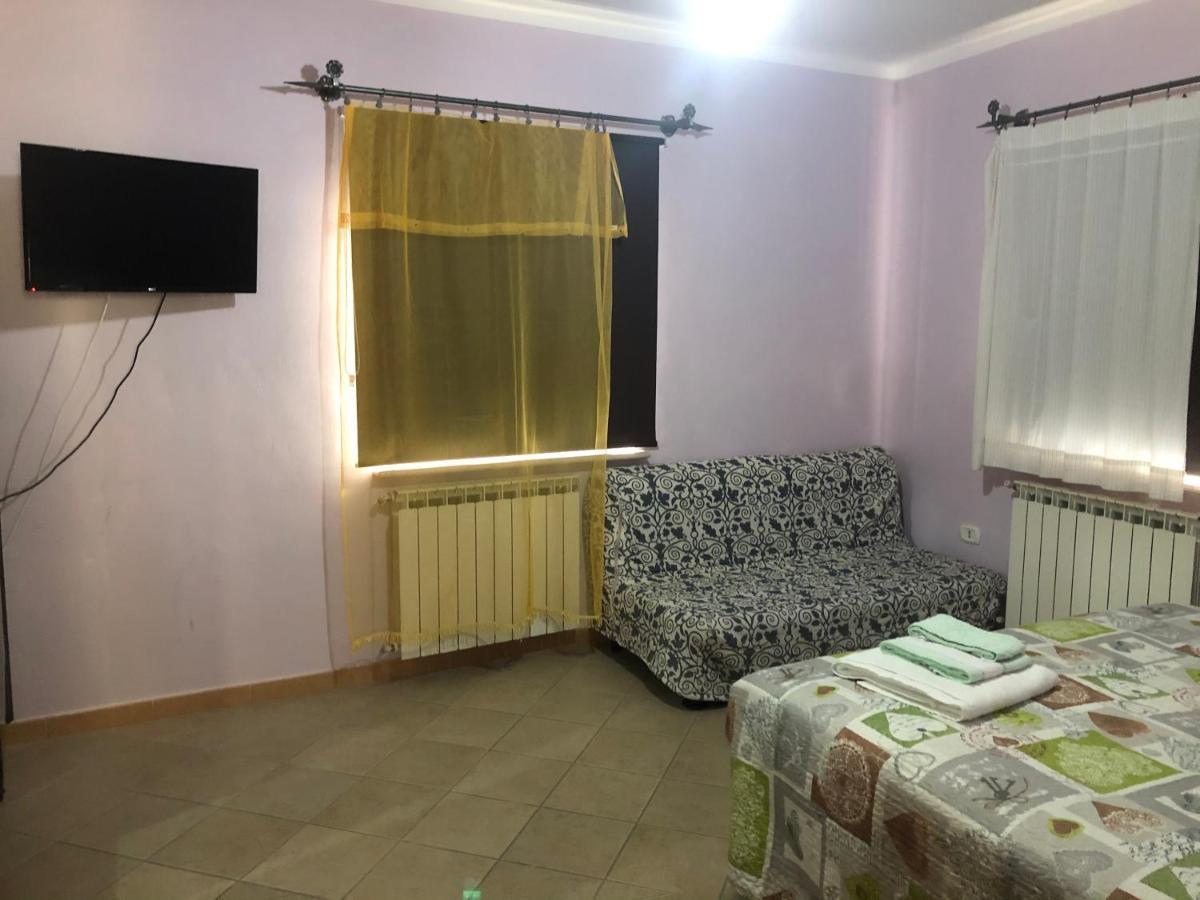 B&B Il Medioevo Pesche Экстерьер фото